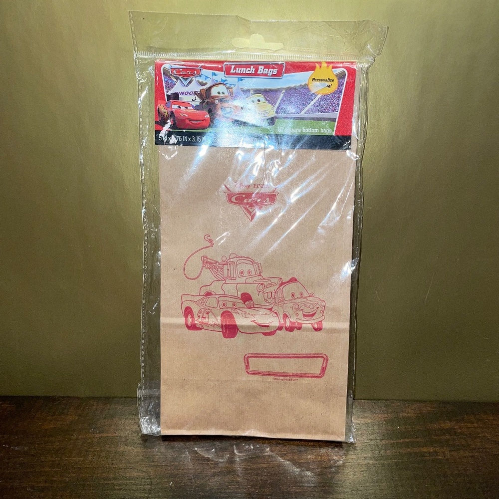 NWT‎ Disney Pixar World Of Cars 15 Square bottom Paper Lunch Bags McQueen